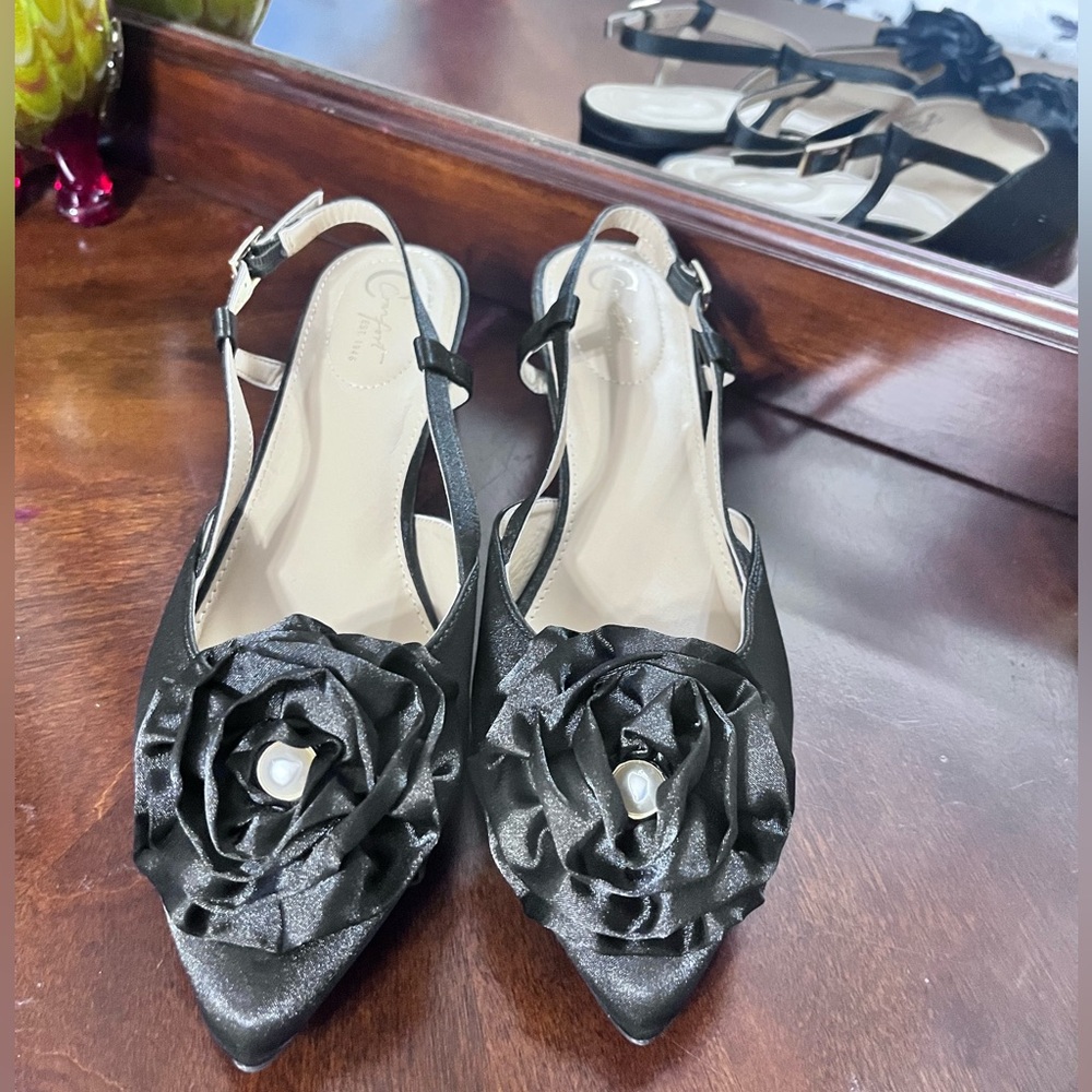 C Comfort Est 1946 Women’s Shoes. Size 8. NWT. - Picture 2 of 9